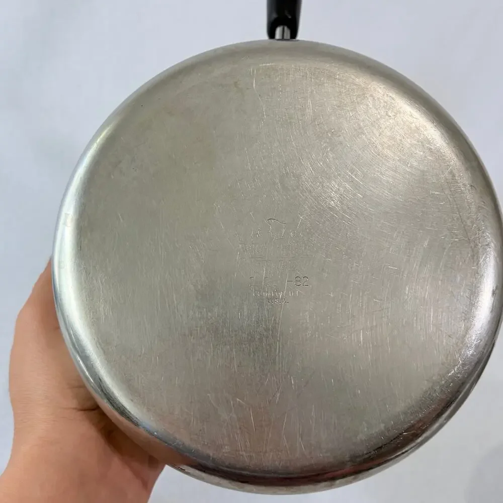 Revere Ware Set of Two Pots with Lids 1 & 2 Quart Stainless Steel Saucepans USA
